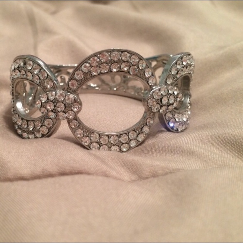 🔘 Silver bracelet with rhinestones 🔘